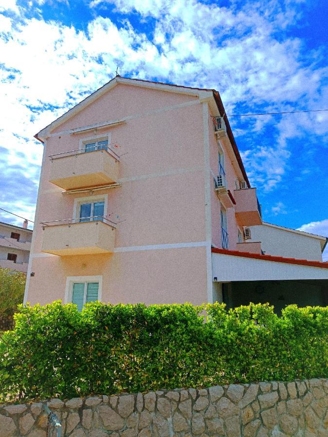 Studio Apartmani Zoric Šilo Exterior foto